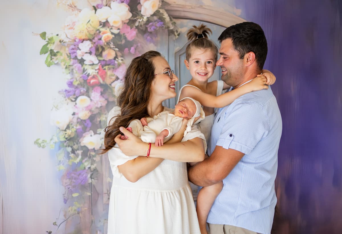 Familie, Bebe și Frate